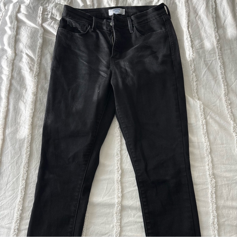 Denizen from Levi's Black High Rise Women Jeans